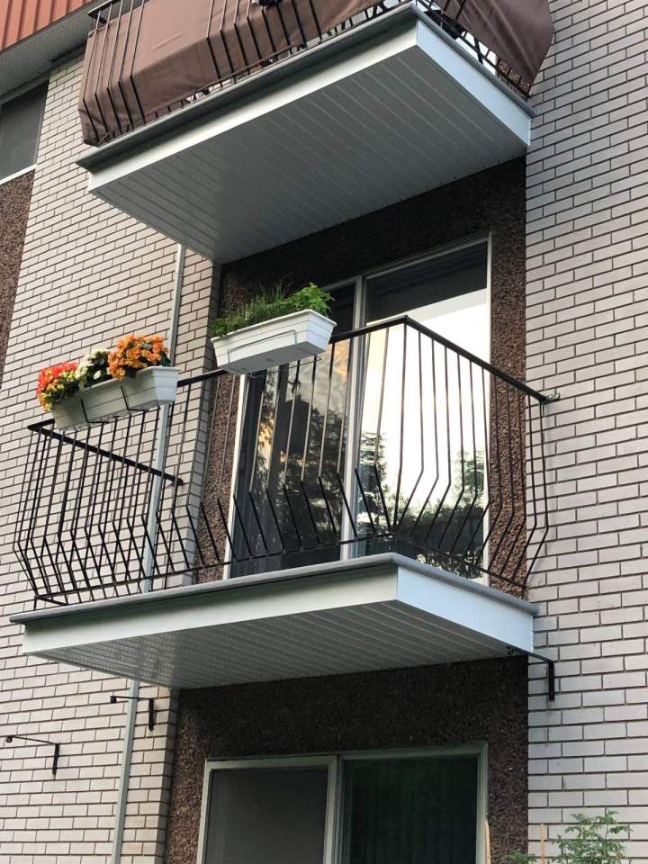 Pose de portes Sherbrooke